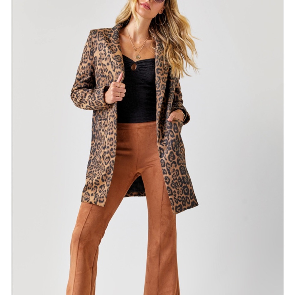 Fancescas collection lepord NWT coat
